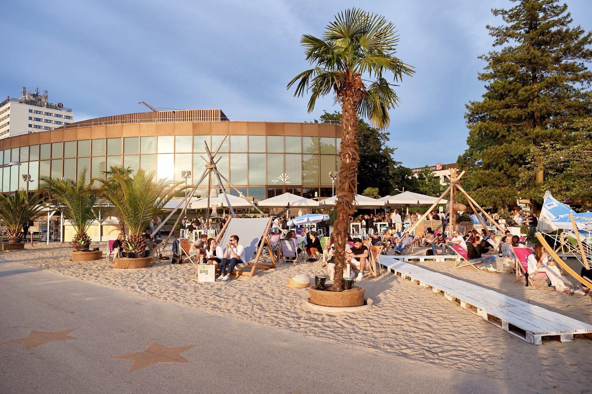 Sandstrand in der Stahlstadt